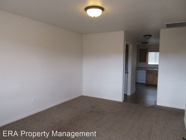 Foto del edificio - 2 br, 1 bath House - 4228 W 25 N