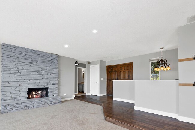Foto del edificio - 2480 W Sunrise Rim Rd