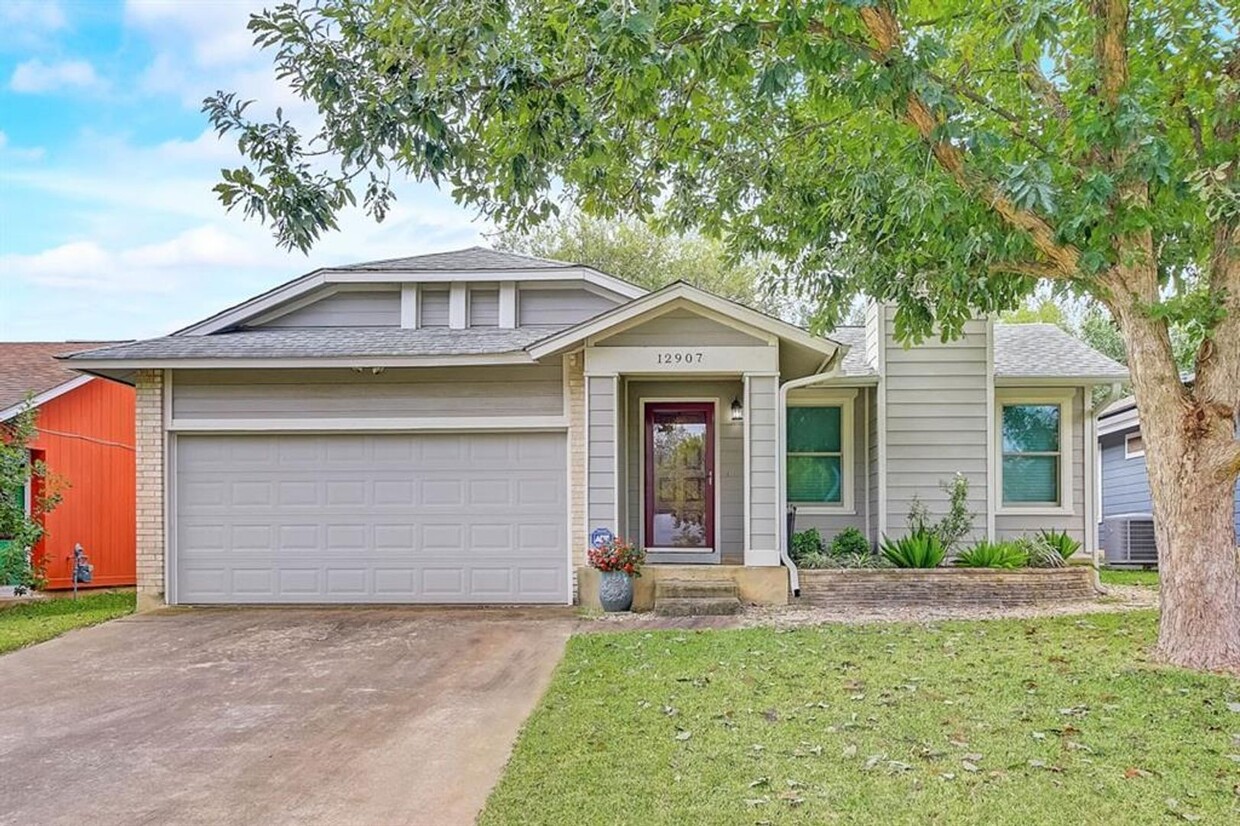 Foto principal - 12907 Covington Trail