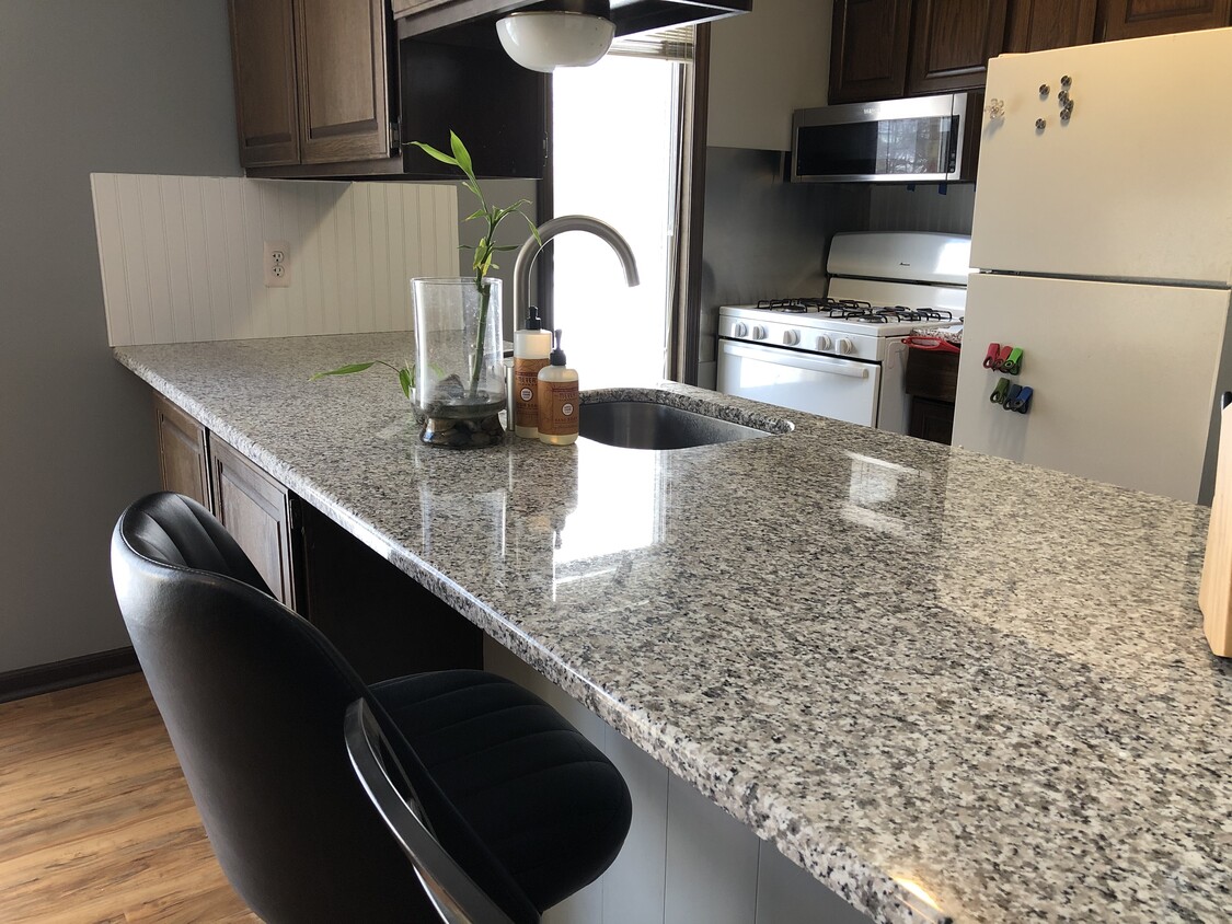 464 Barkwood Ct NW Unit 464, Grand Rapids, MI 49534 Condo for Rent in