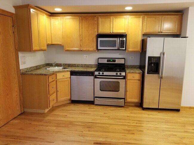 Foto del edificio - 6312 N Fairfield Ave