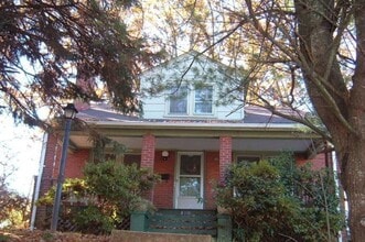 Building Photo - 408 Monticello Ave