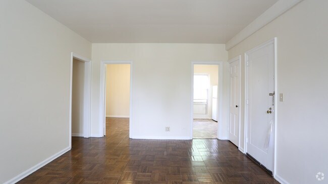 Living Room - Olentangy Village