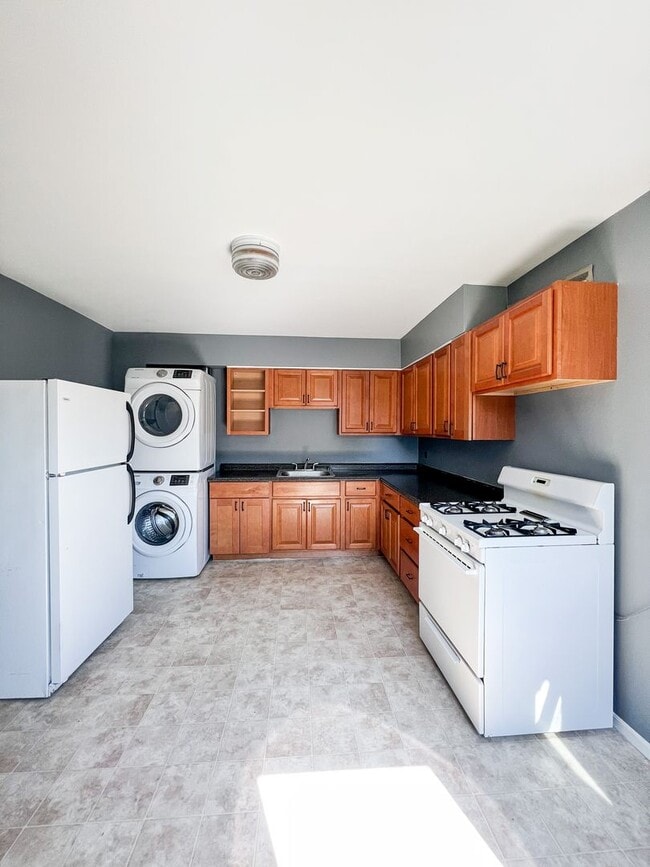 Photo - 63-65 Turf Road Apartment