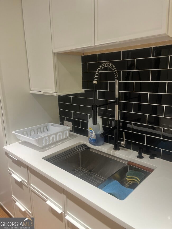 Foto del edificio - 3201 Lenox Rd NE