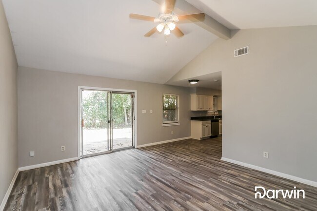 Foto del edificio - 6418 Newquay St