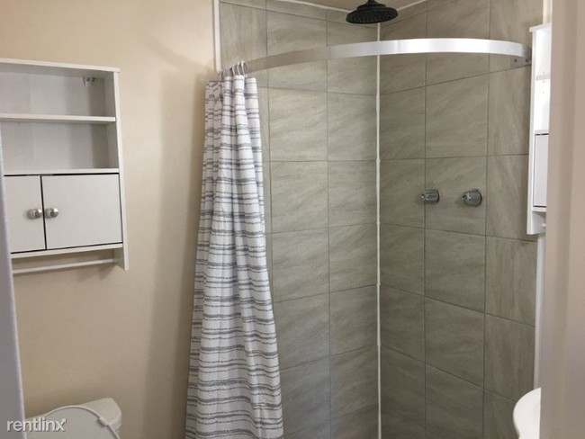 Building Photo - 1 br, 1 bath Apartment - 506 2nd St B Unit B