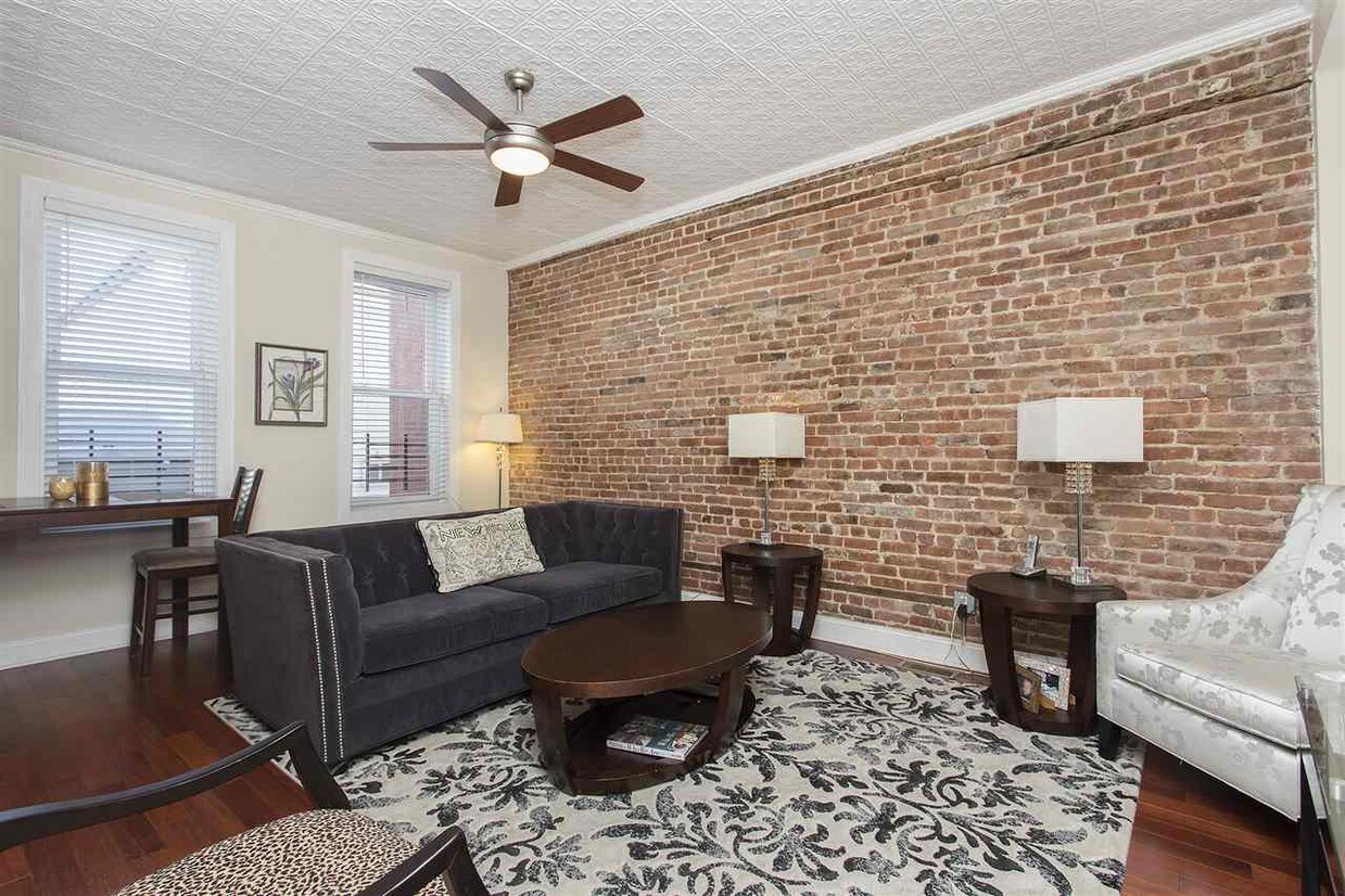 104 MAPLE St Unit 1, Weehawken, NJ 07086 Apartment for Rent in