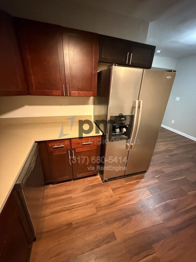 Foto del edificio - 14998 Allisonville Rd