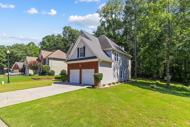 Photo - 1940 Bentbrooke Trail House