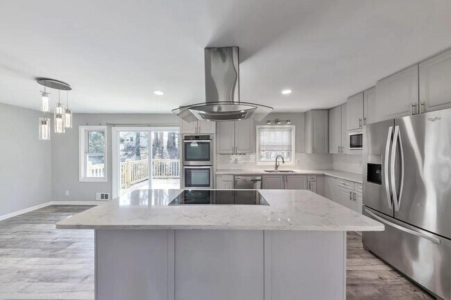 Foto del edificio - 2764 Veltre Pl SW