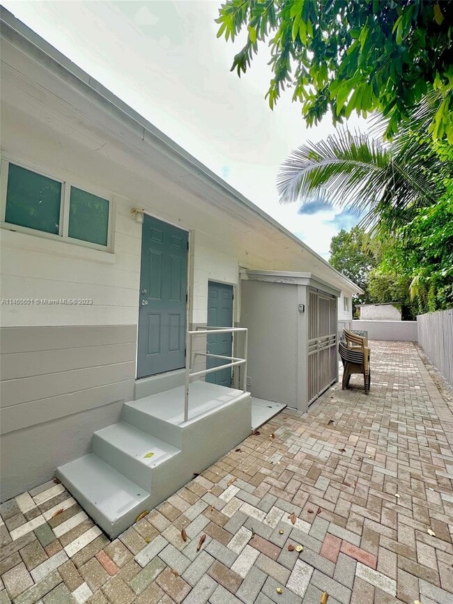 Building Photo - 5510 NW Miami Pl