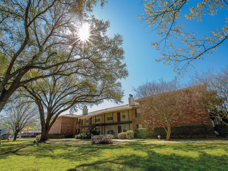 the villas on brightside baton rouge la primary photo