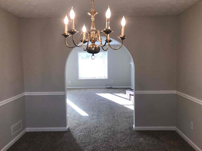 Building Photo - 1009 Bay Ridge Dr