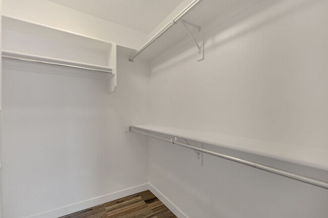 Foto del edificio - Amazing 2 Bed - 2.5 Bath Townhome in West Haven! Available NOW!