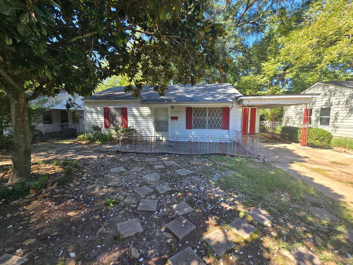 Primary Photo - 2 bedroom 1 bathroom