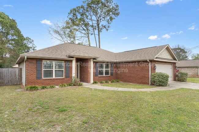 Building Photo - 247 Terrance Ln