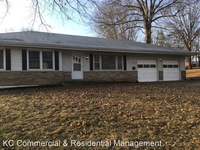 Foto del edificio - 3 br, 1.5 bath House - 12409 E. 53rd Street