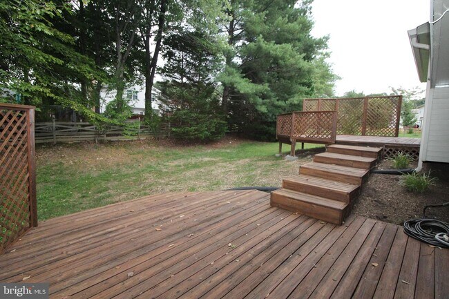 Building Photo - 11856 Mohican Rd
