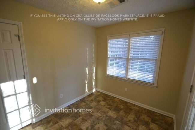 Building Photo - 211 Johnstons Way
