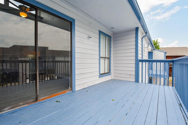 Building Photo - 13151 Walden Rd