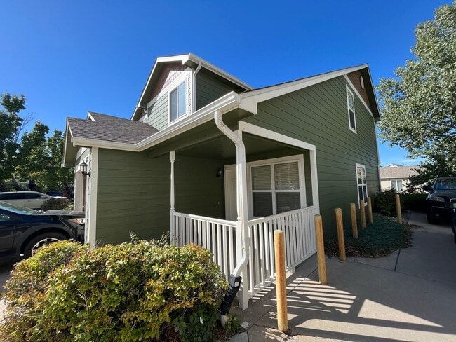 Building Photo - Great Townhome in North Fort Collins