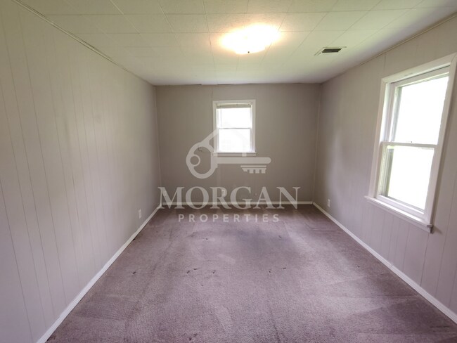 Foto del edificio - 2112 E Purdue Rd