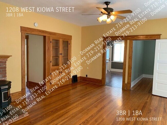 Building Photo - West side Rancher