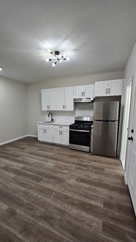 Building Photo - 30 Oak St