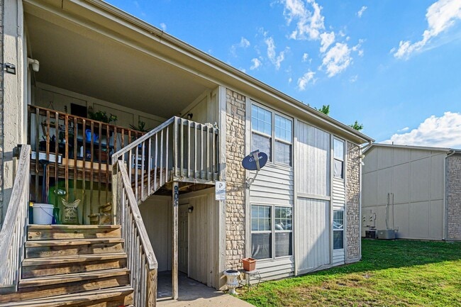 Foto del edificio - 903 S Edgebrook Ln