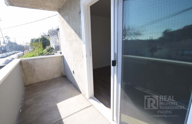 Building Photo - 2041 36th Ave