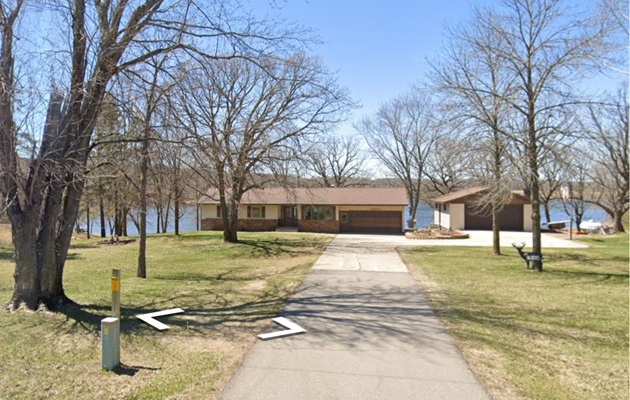 Primary Photo - 15975 93rd Ave