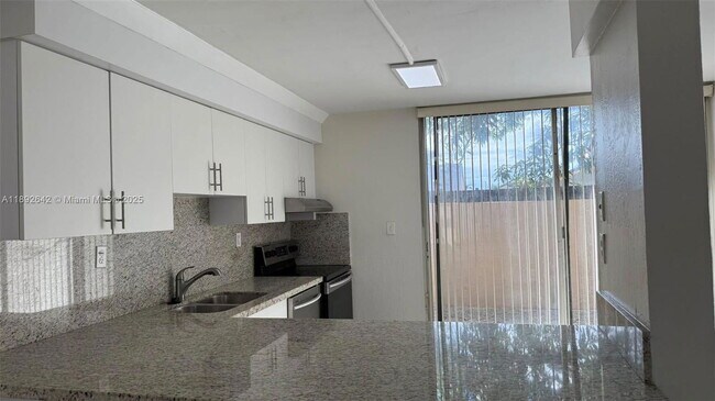 Building Photo - 20118 SW 123rd Dr