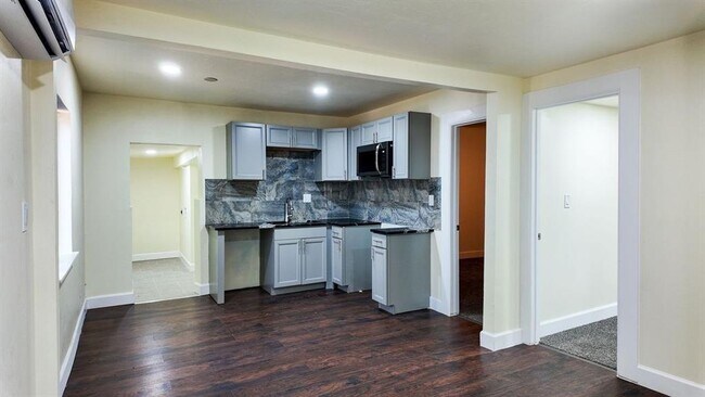 Foto del edificio - 3615 SW 40th St