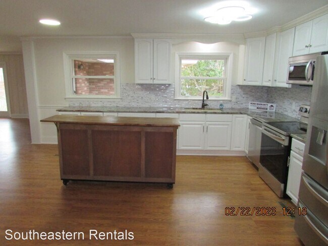 Foto del edificio - 4 br, 3 bath House - 63 Paisley Park