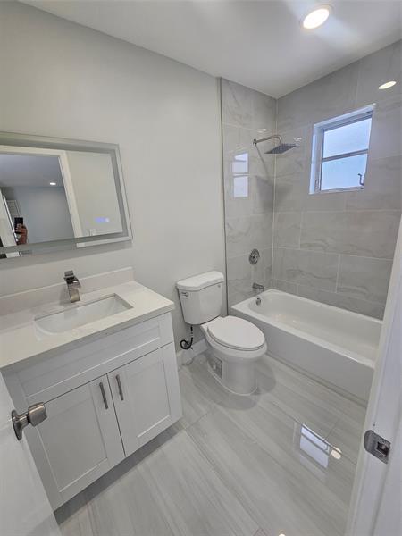 Foto del edificio - 4072 SW 51st St