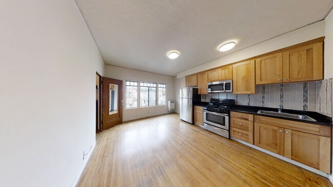 Photo - 2030 Dwight Way Apartments