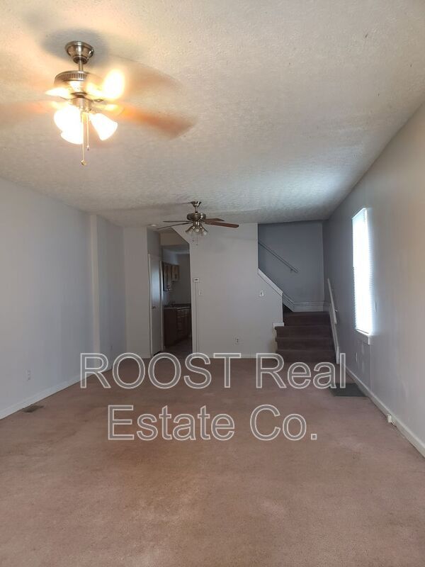 Foto del edificio - 1075 Forest St