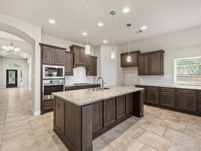 Building Photo - 2503 Elmwood Trl