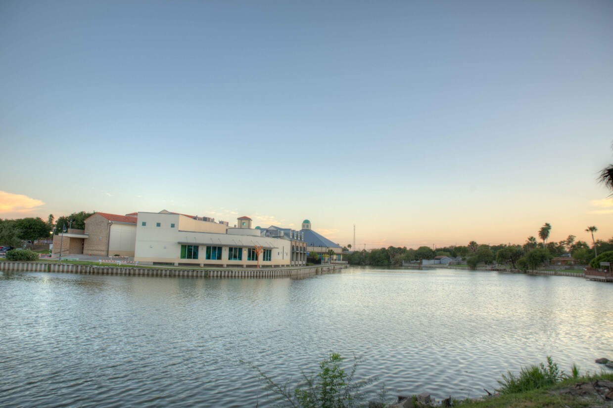 1856 Palm Blvd Unit 1, Brownsville, TX 78520 Apartments in