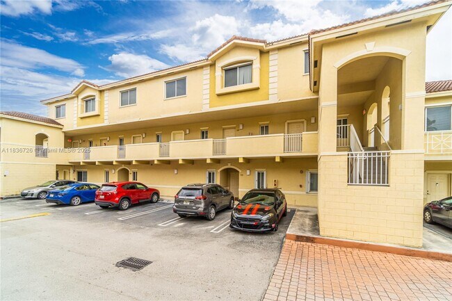 Foto del edificio - 7989 NW 8th St