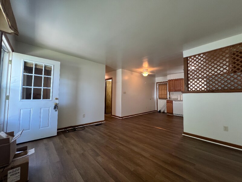Foto principal - 210 N 4th St