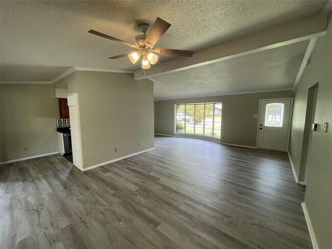 Foto del edificio - 1008 Wake Dr