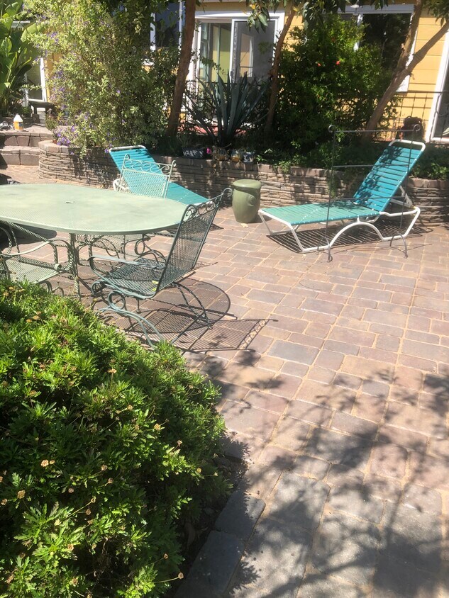 Foto del edificio - 3829 Canyon Way