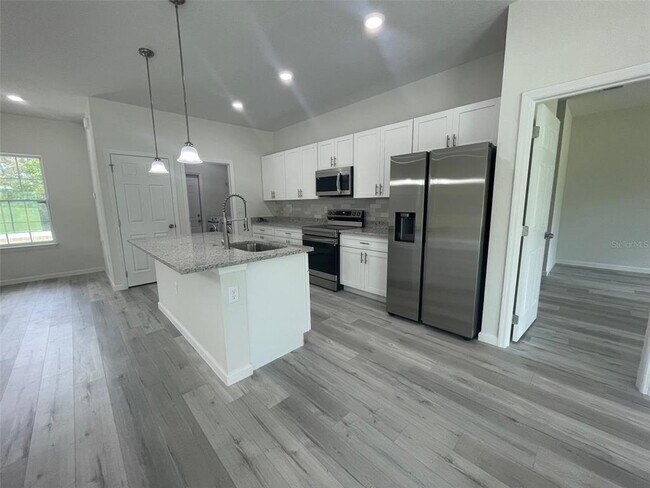 Foto del edificio - 3364 SW 165th Loop
