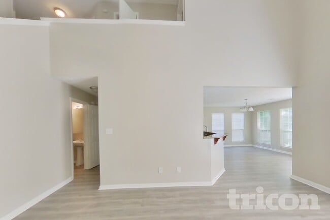 Building Photo - 55 Braelinn Creek Ct