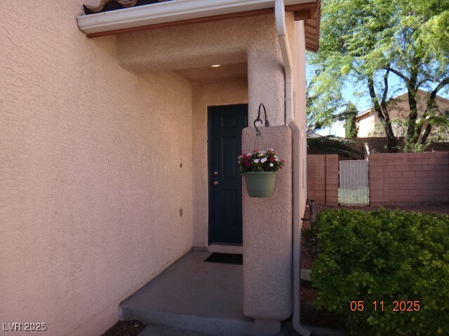 Building Photo - 11104 Desert Dove Ave