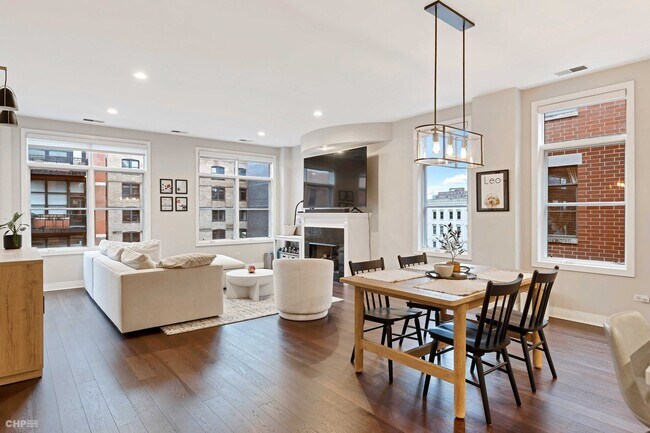 Foto del edificio - 550 W Fulton St
