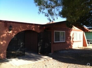 Building Photo - 13625 Rancherias Rd