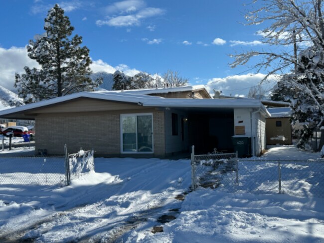 Foto del edificio - 499 Plateau Rd